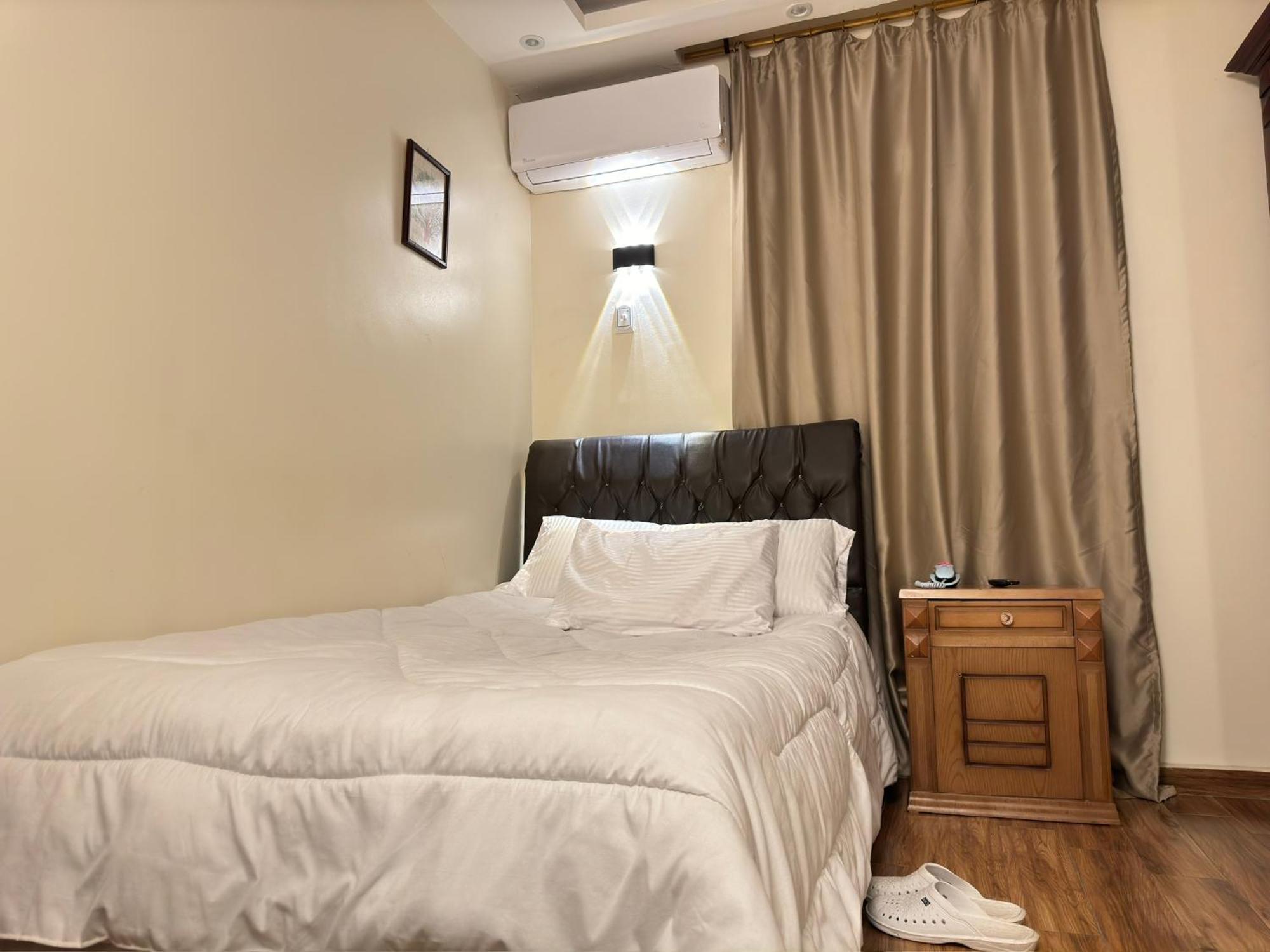 Ghatati Pyramids Gardens Hotel מראה חיצוני תמונה