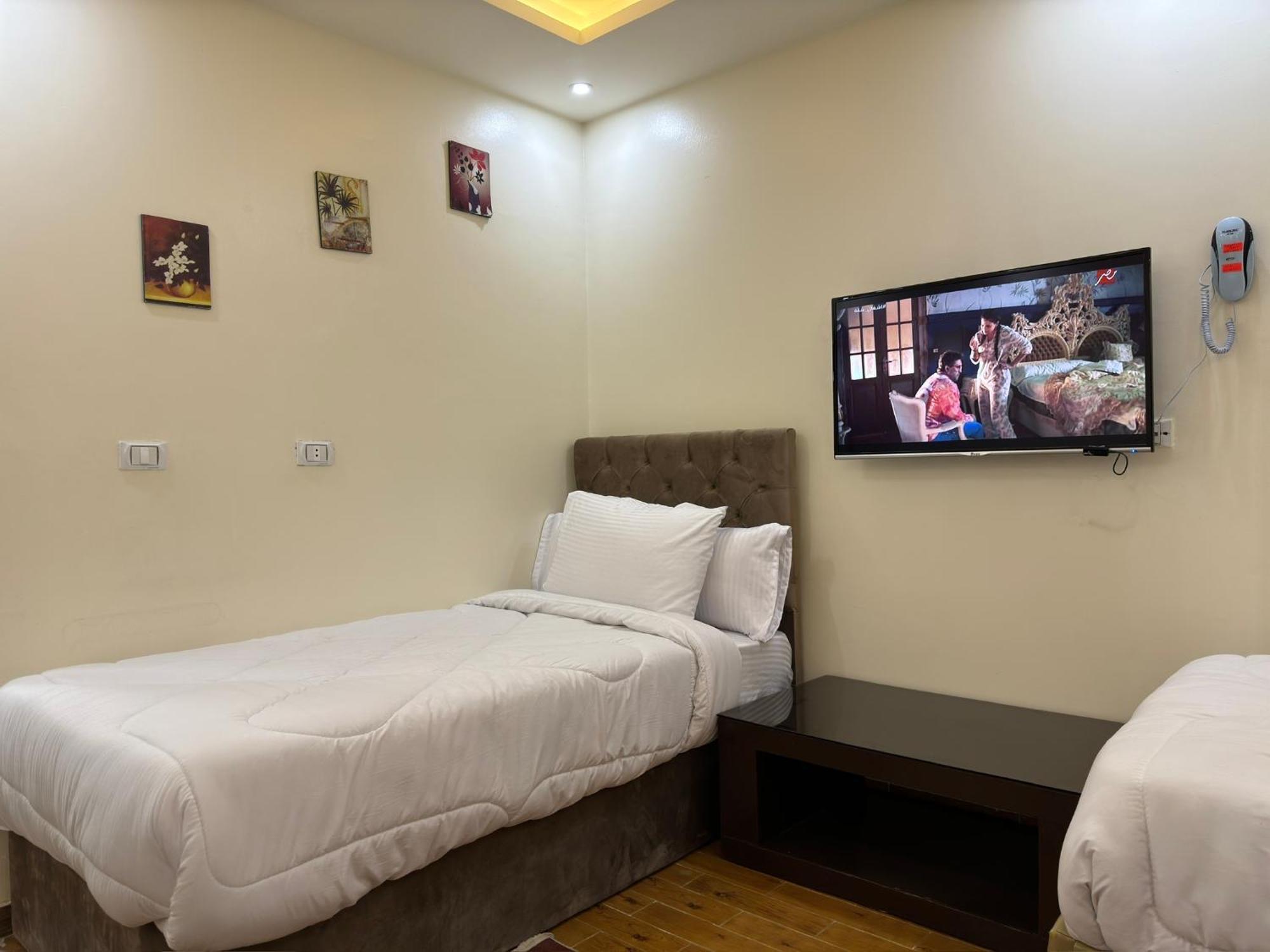 Ghatati Pyramids Gardens Hotel מראה חיצוני תמונה
