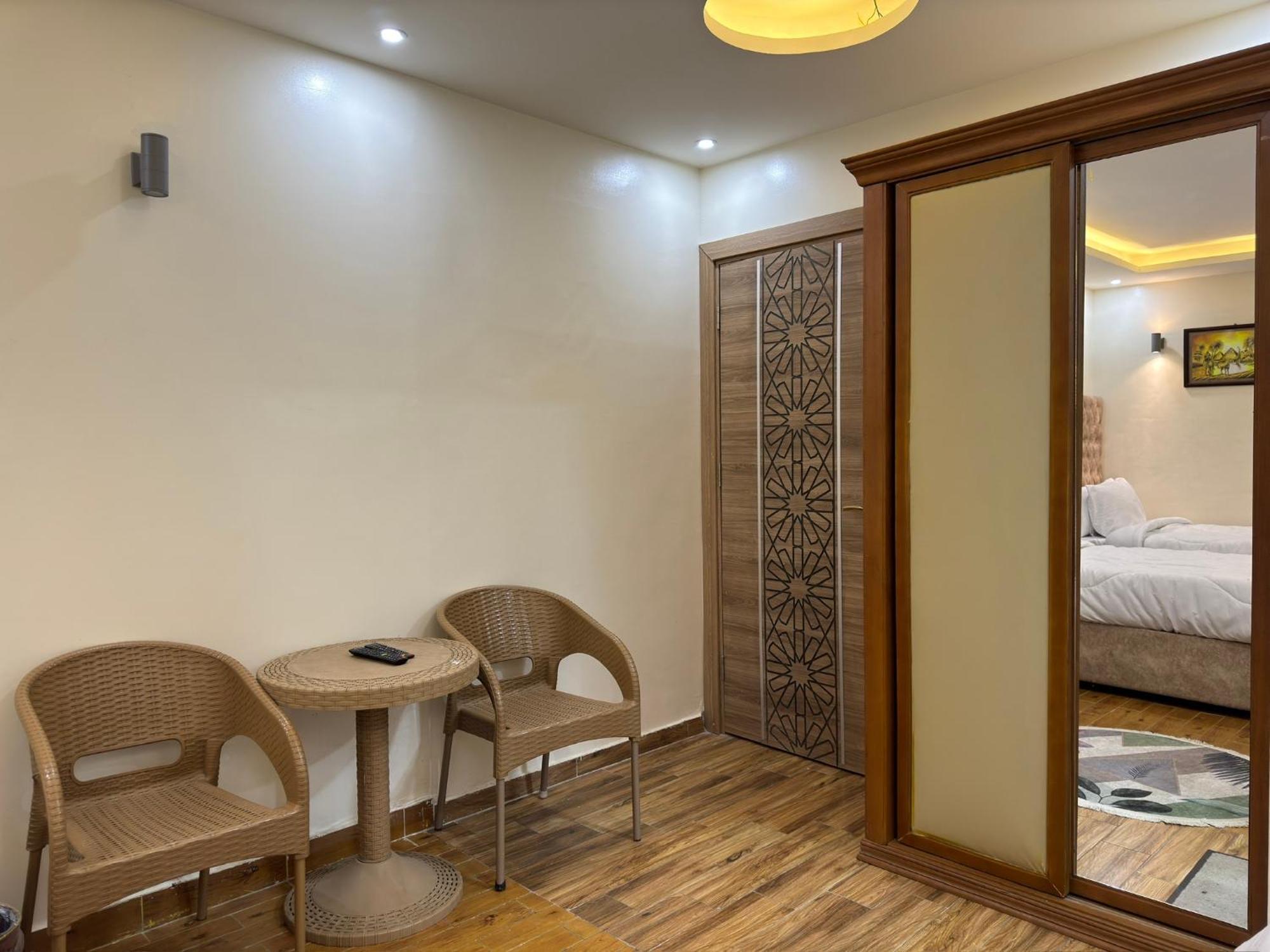 Ghatati Pyramids Gardens Hotel מראה חיצוני תמונה